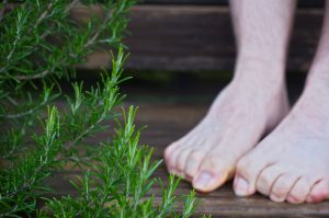 Koude voeten, wat is de oorzaak en wat kun je er aan doen?